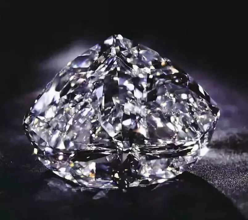 世界最贵的十大钻石(10颗史上最贵的钻石 )